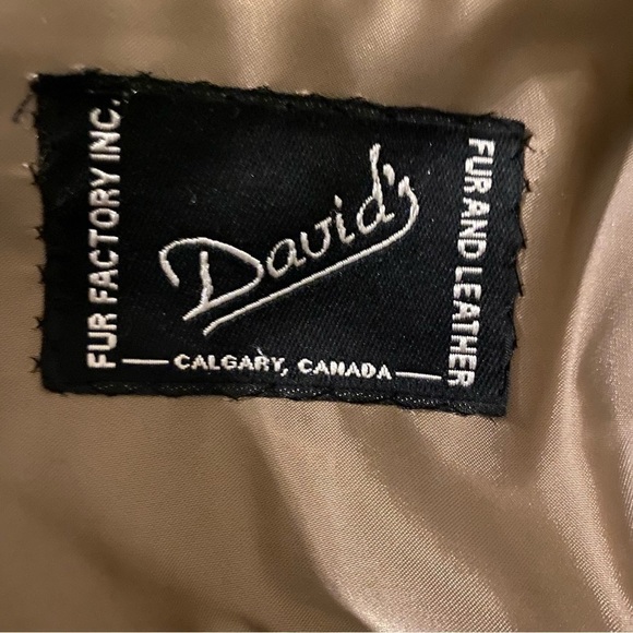 𝅺VINTAGE 1970’s Mink Fur and Suede Jacket - Picture 8 of 13